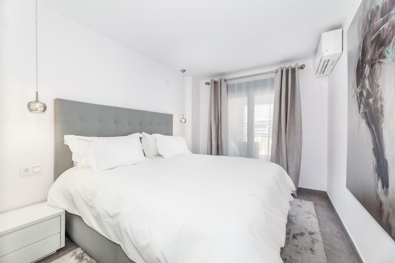 Apartament By Riva - Luxurious, Exclusive 2 Bedroom Inside Puerto Banus *